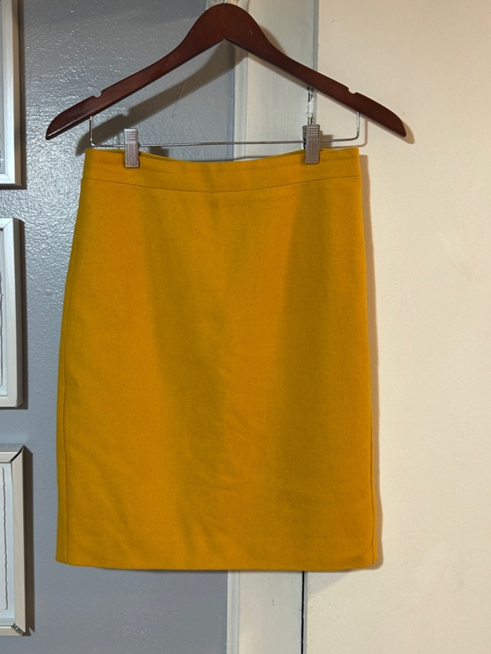 The Wool Pencil Skirt by J Crew Classic Mustard Yellow Women’s Size 2